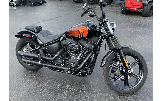 2022 Harley-Davidson® Fat Boy® 114 Midnight Crimson/Vivid Black