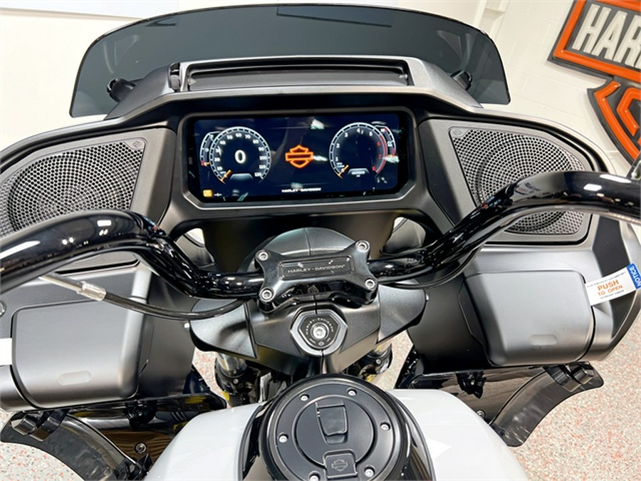 2024 Harley-Davidson Road Glide FLTRX Billiard Gray Black Trim