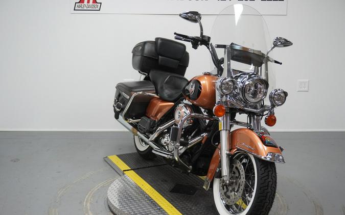 2008 Harley-Davidson® Road King® Classic 105th Anniversary Copper Pearl & Vivid Black