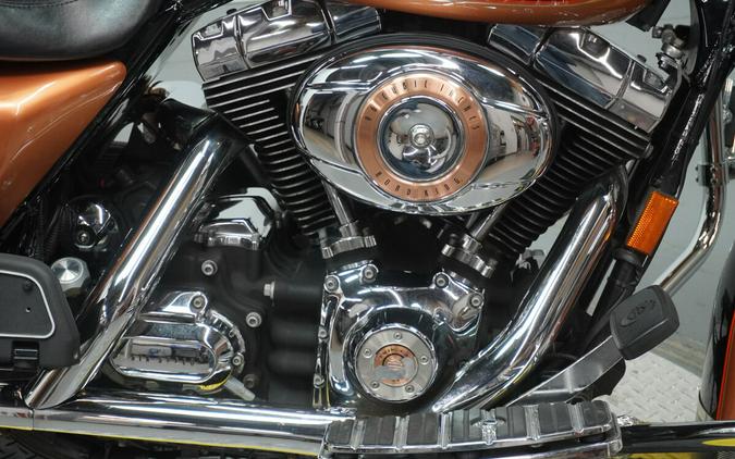 2008 Harley-Davidson® Road King® Classic 105th Anniversary Copper Pearl & Vivid Black