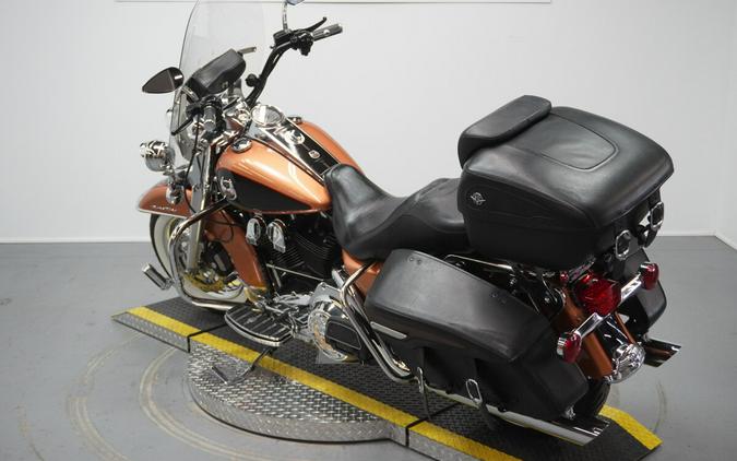 2008 Harley-Davidson® Road King® Classic 105th Anniversary Copper Pearl & Vivid Black