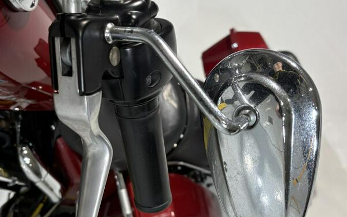 2006 Harley-Davidson® Road King® Two-Tone Fire Red Pearl and Vivid Black