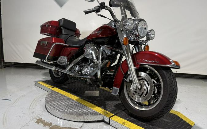 2006 Harley-Davidson® Road King® Two-Tone Fire Red Pearl and Vivid Black