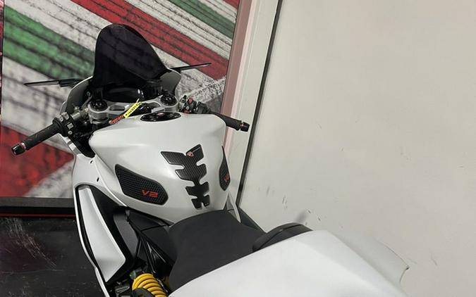 2022 Ducati Panigale V2 White Rosso Livery