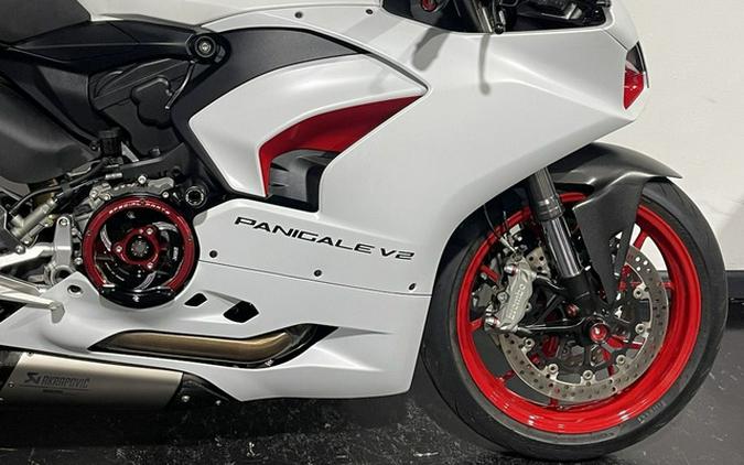 2022 Ducati Panigale V2 White Rosso Livery
