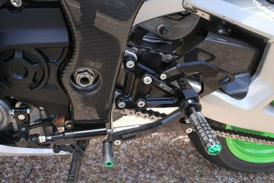 2024 Kawasaki Ninja ZX-10R 40th Anniversary Edition ABS