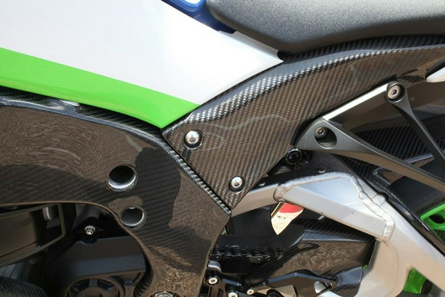 2024 Kawasaki Ninja ZX-10R 40th Anniversary Edition ABS