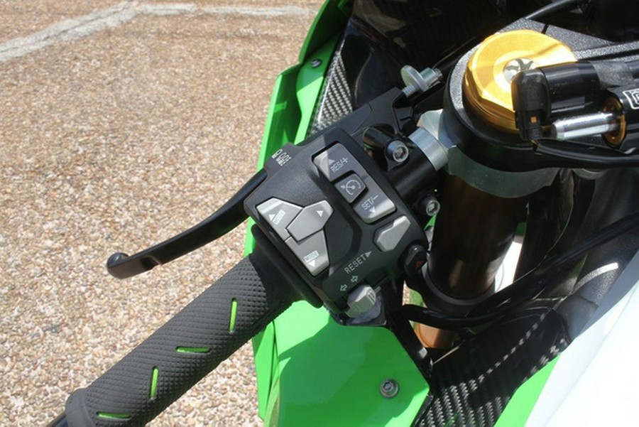 2024 Kawasaki Ninja ZX-10R 40th Anniversary Edition ABS