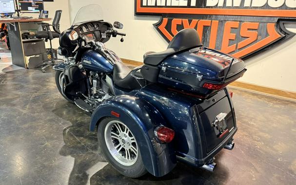 2016 Harley-Davidson® Tri Glide® Ultra