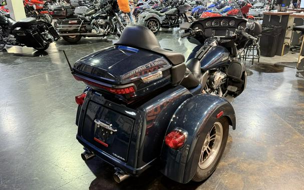 2016 Harley-Davidson® Tri Glide® Ultra