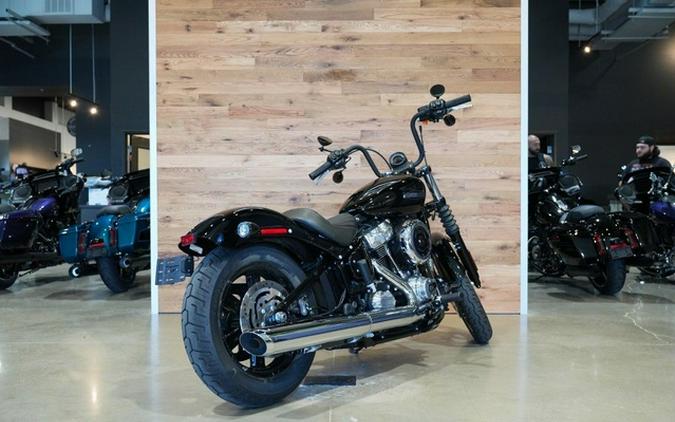 2025 Harley-Davidson Softail Street Bob
