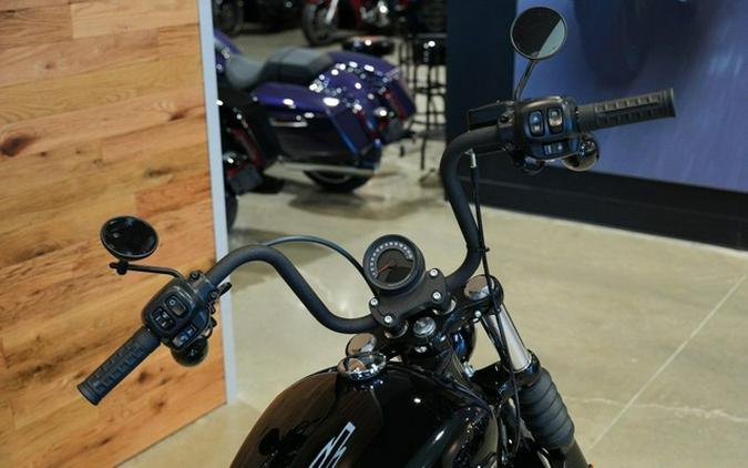 2025 Harley-Davidson Softail Street Bob