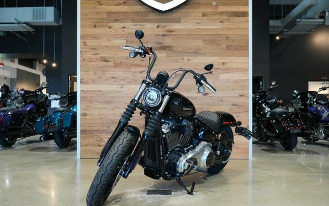 2025 Harley-Davidson Softail Street Bob
