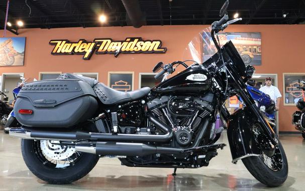 2022 Harley-Davidson Heritage Classic 114 Review