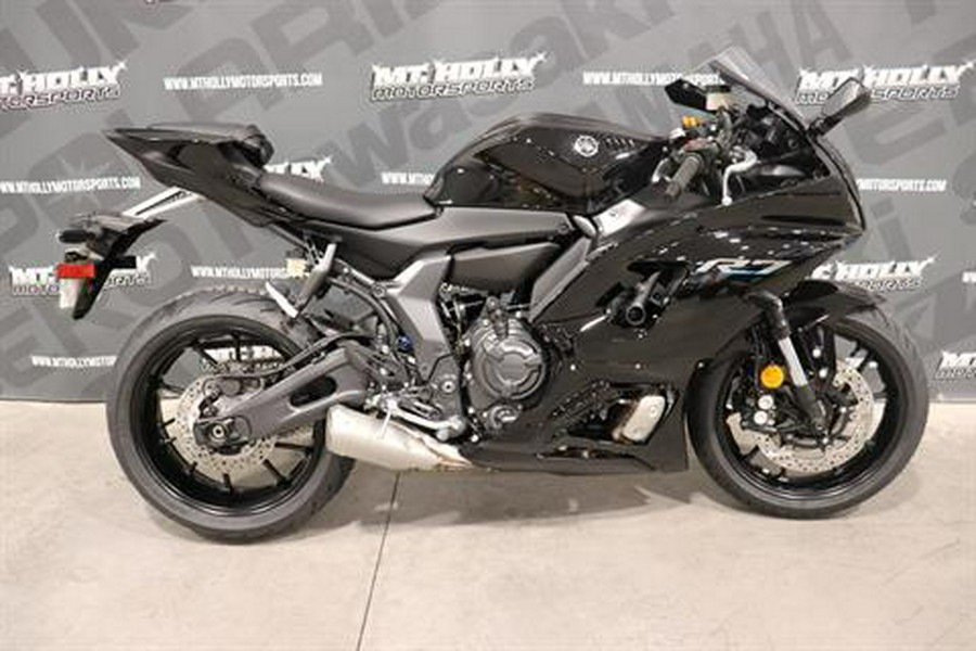 2024 Yamaha YZF-R7