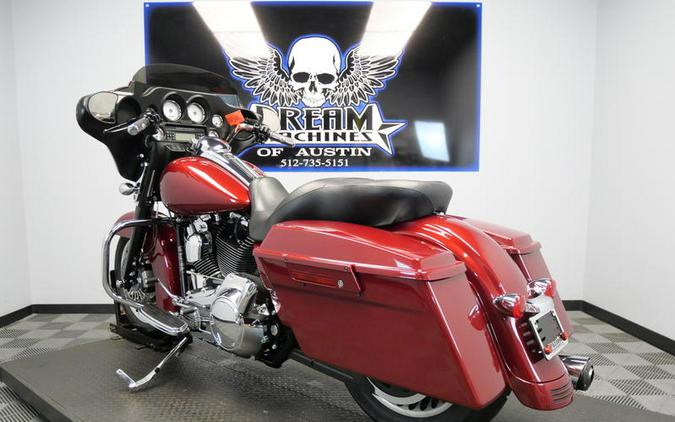 2010 Harley-Davidson® FLHX - Street Glide®