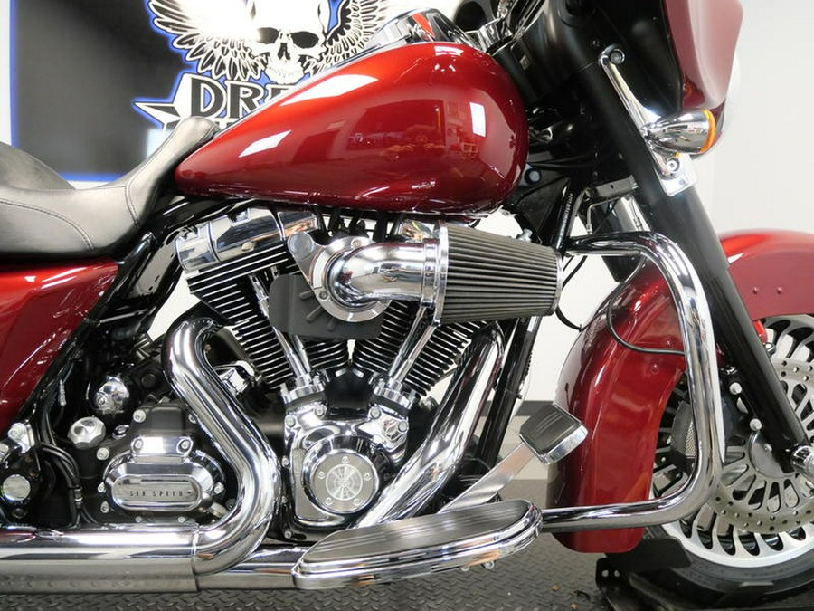 2010 Harley-Davidson® FLHX - Street Glide®