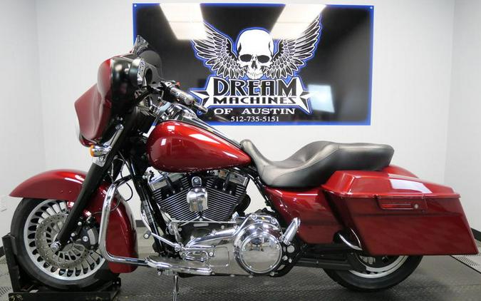 2010 Harley-Davidson® FLHX - Street Glide®