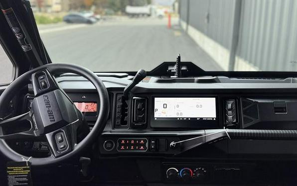 2026 Can-Am® Defender Limited HD11