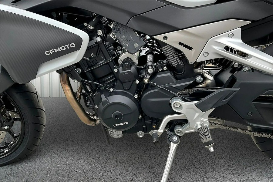 2026 CFMOTO 800NK CF800-7US