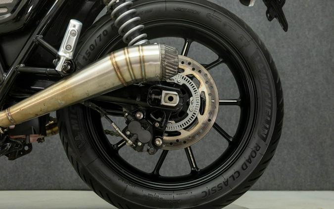 2024 TRIUMPH SPEED TWIN 900 STEALTH EDITION