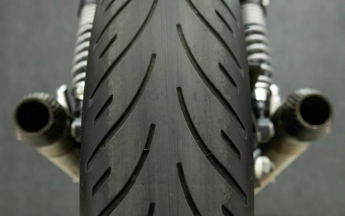 2024 TRIUMPH SPEED TWIN 900 STEALTH EDITION