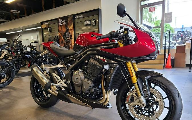 2022 Triumph Speed Triple 1200 RR Red Hopper Storm Grey