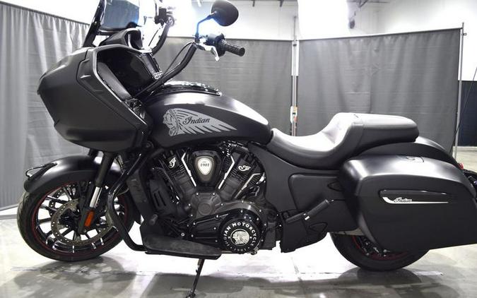 2023 Indian Motorcycle® Challenger® Dark Horse® Black Smoke