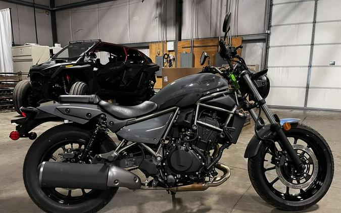 2024 Kawasaki Eliminator® ABS Pearl Storm Gray