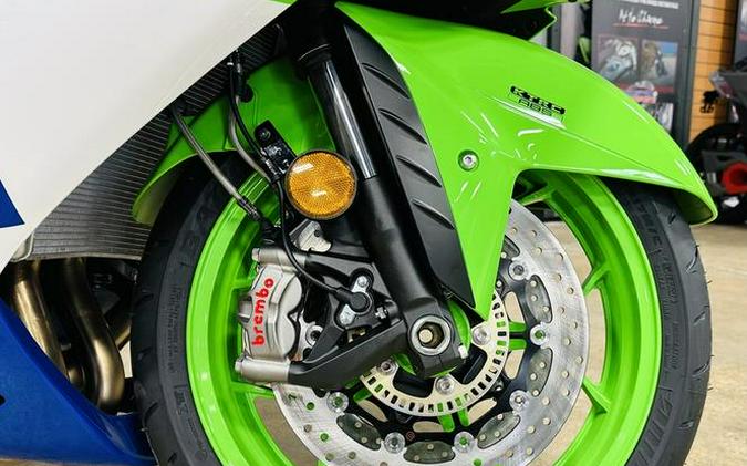 2024 Kawasaki Ninja® ZX™-14R 40th Anniversary Edition ABS