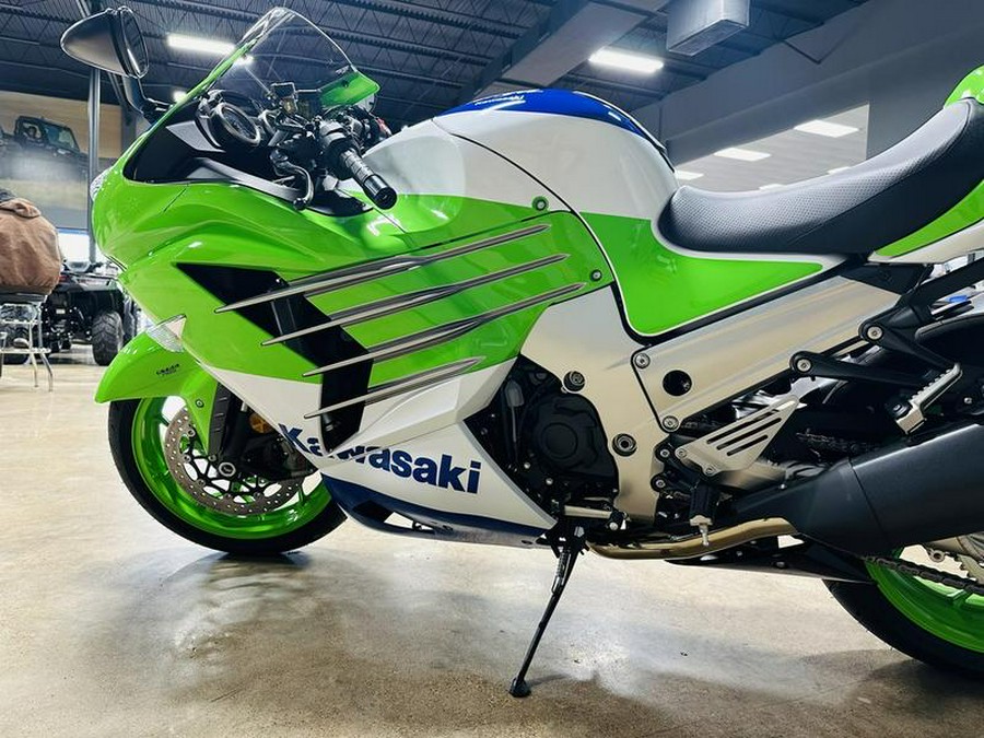 2024 Kawasaki Ninja® ZX™-14R 40th Anniversary Edition ABS