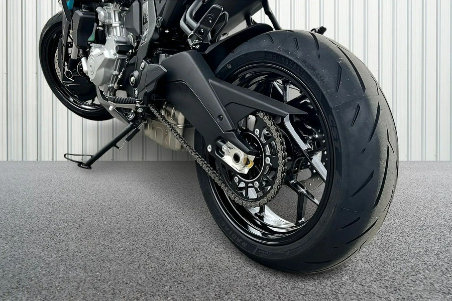 2026 CFMOTO 675NK CF650-11US