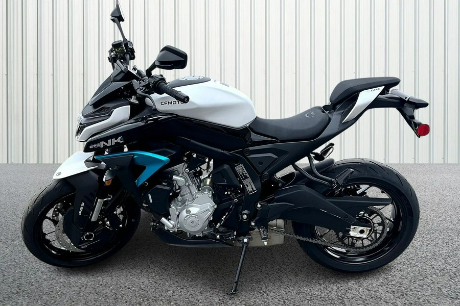 2026 CFMOTO 675NK CF650-11US