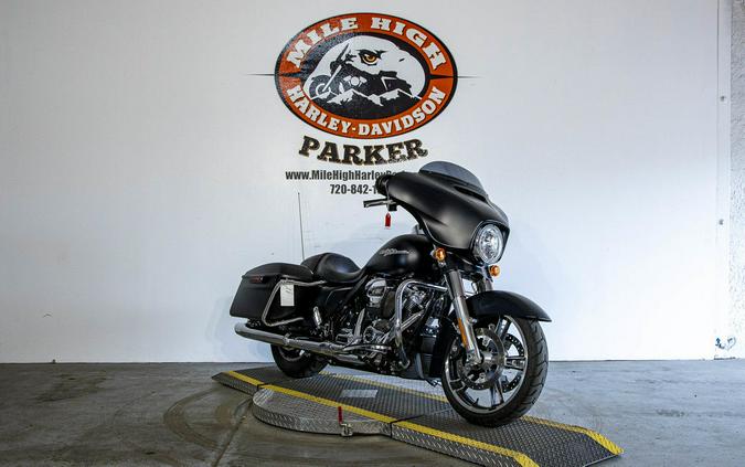 2017 Harley-Davidson® FLHXS - Street Glide® Special