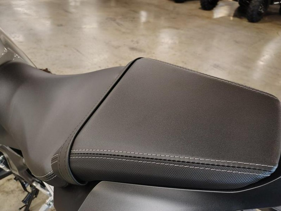 2025 Honda® CB650R E-Clutch