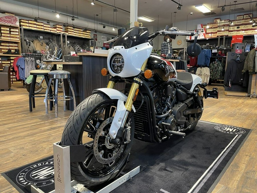 2025 Indian Motorcycle® 101 Scout® Ghost White Metallic with Graphics