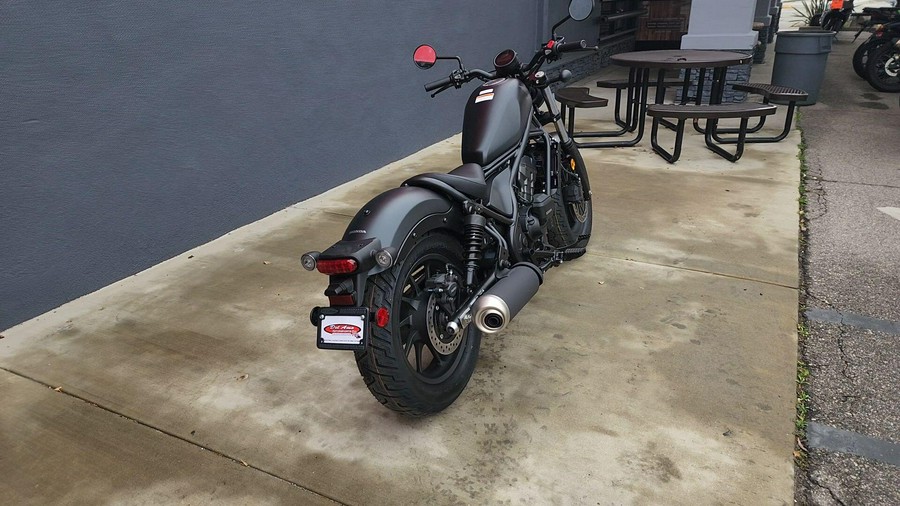 2026 Honda REBEL 300 E-CLUTCH