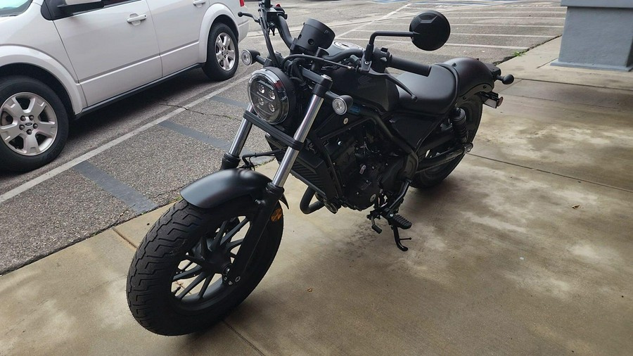 2026 Honda REBEL 300 E-CLUTCH