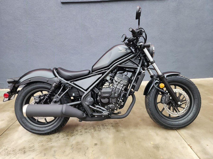2026 Honda REBEL 300 E-CLUTCH