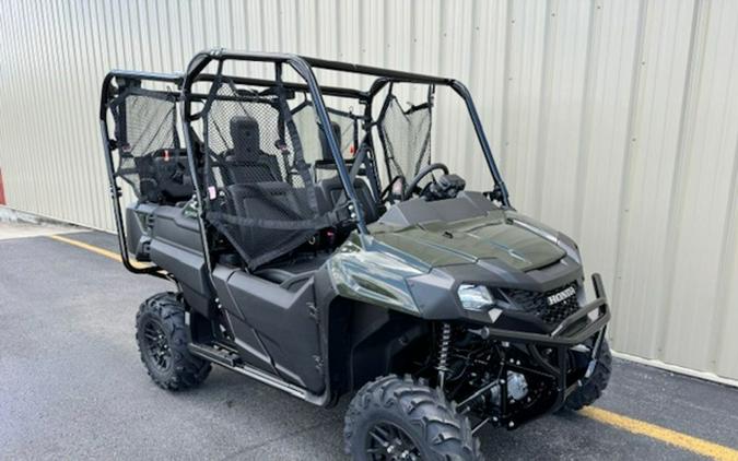 2026 Honda Pioneer 700-4 Deluxe