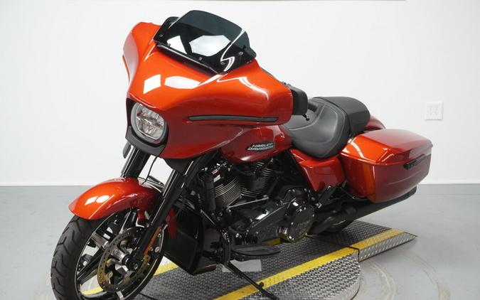 2024 Harley-Davidson® Street Glide® Whiskey Fire - Black Finish