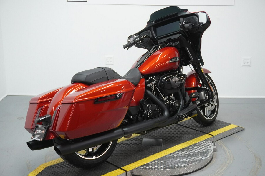 2024 Harley-Davidson® Street Glide® Whiskey Fire - Black Finish