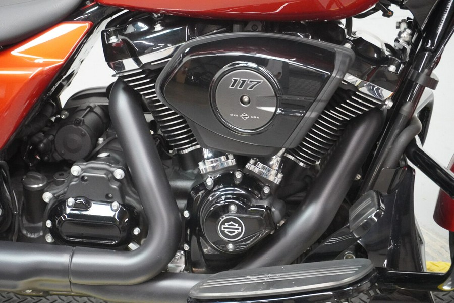 2024 Harley-Davidson® Street Glide® Whiskey Fire - Black Finish