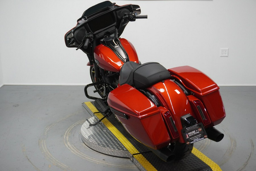 2024 Harley-Davidson® Street Glide® Whiskey Fire - Black Finish