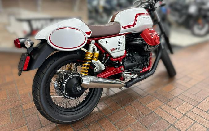 2020 MOTO GUZZI V7 RACER