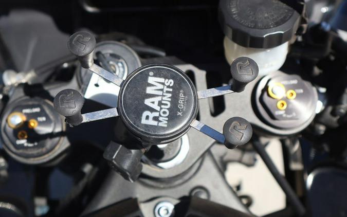 2020 Yamaha YZF R1