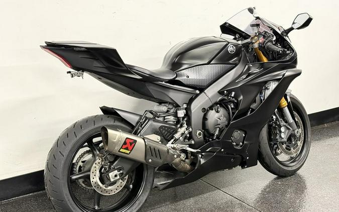 2024 Yamaha YZF-R6 RACE