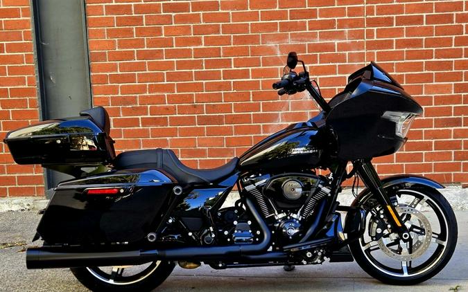 2025 Harley-Davidson® FLTRX - Road Glide®