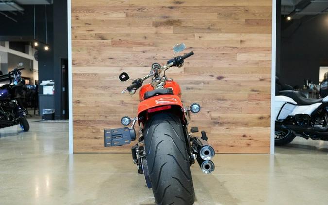 2026 Harley-Davidson Softail Breakout