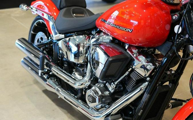 2026 Harley-Davidson Softail Breakout